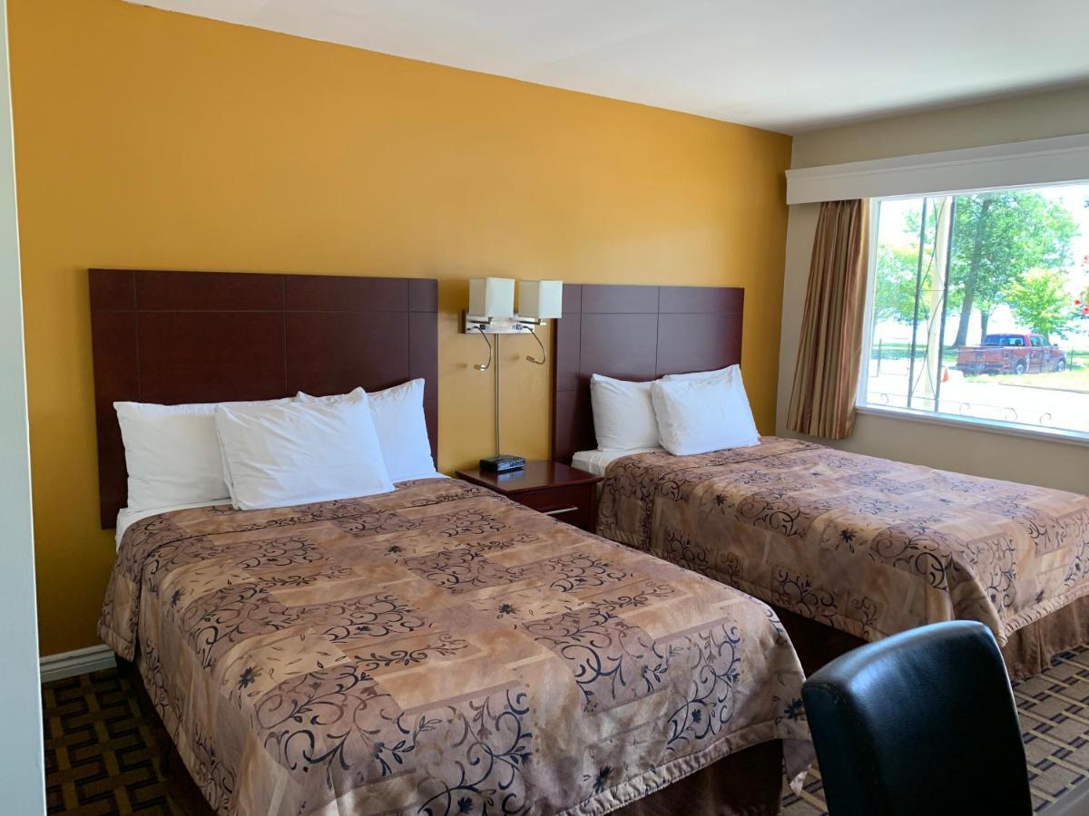 Tweed Park Place Motel & Suites מראה חיצוני תמונה
