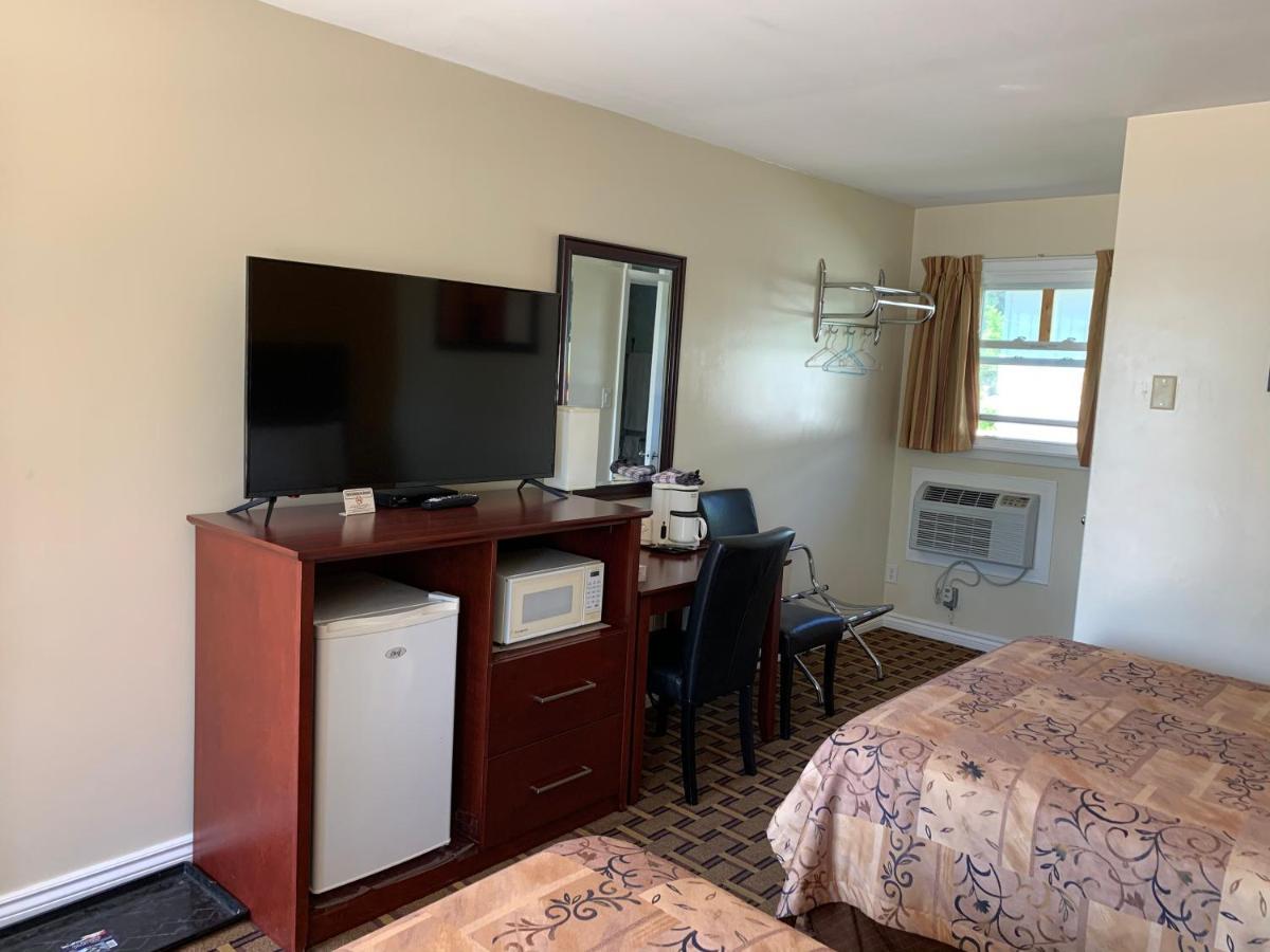 Tweed Park Place Motel & Suites מראה חיצוני תמונה