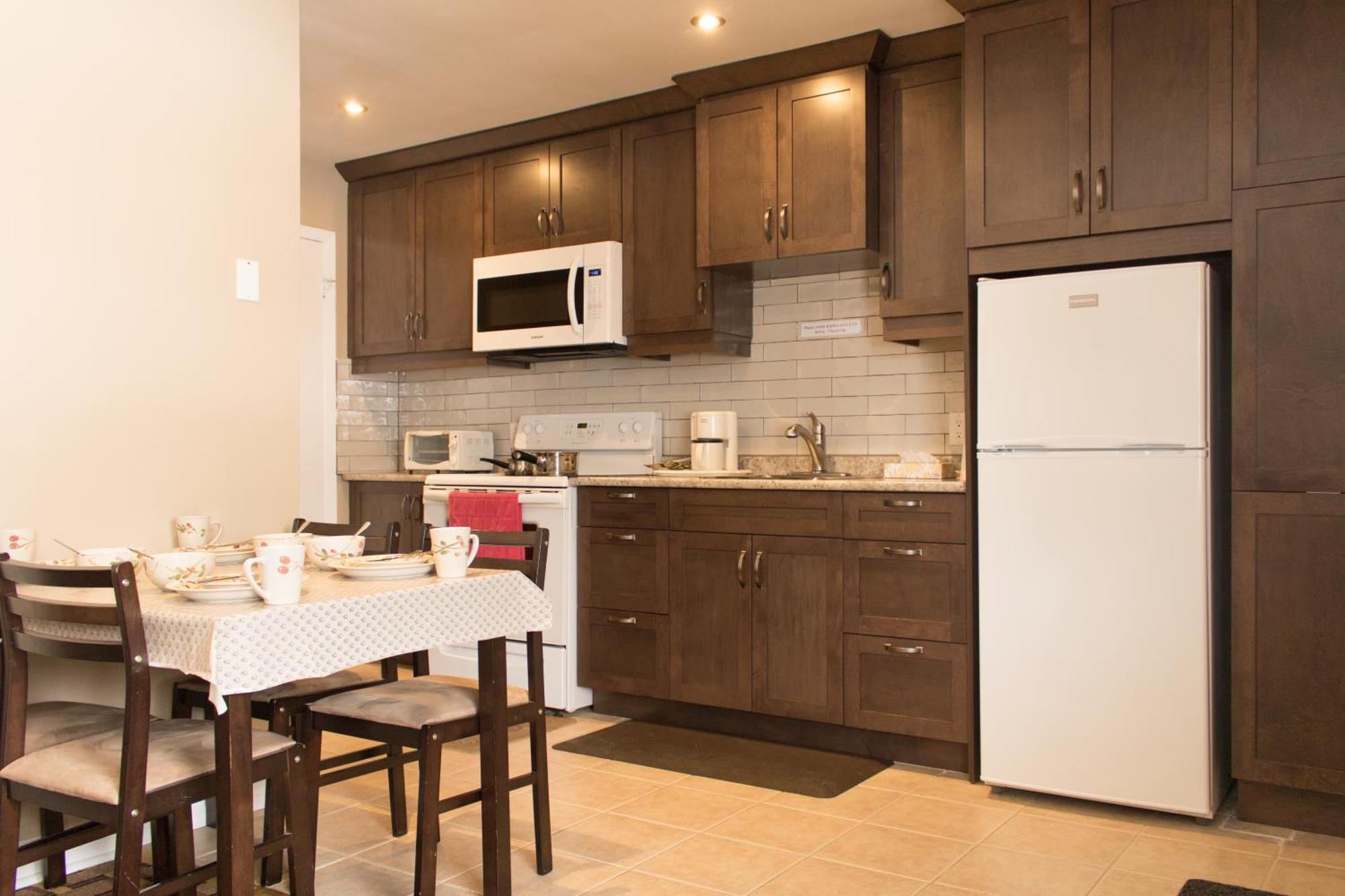Tweed Park Place Motel & Suites מראה חיצוני תמונה
