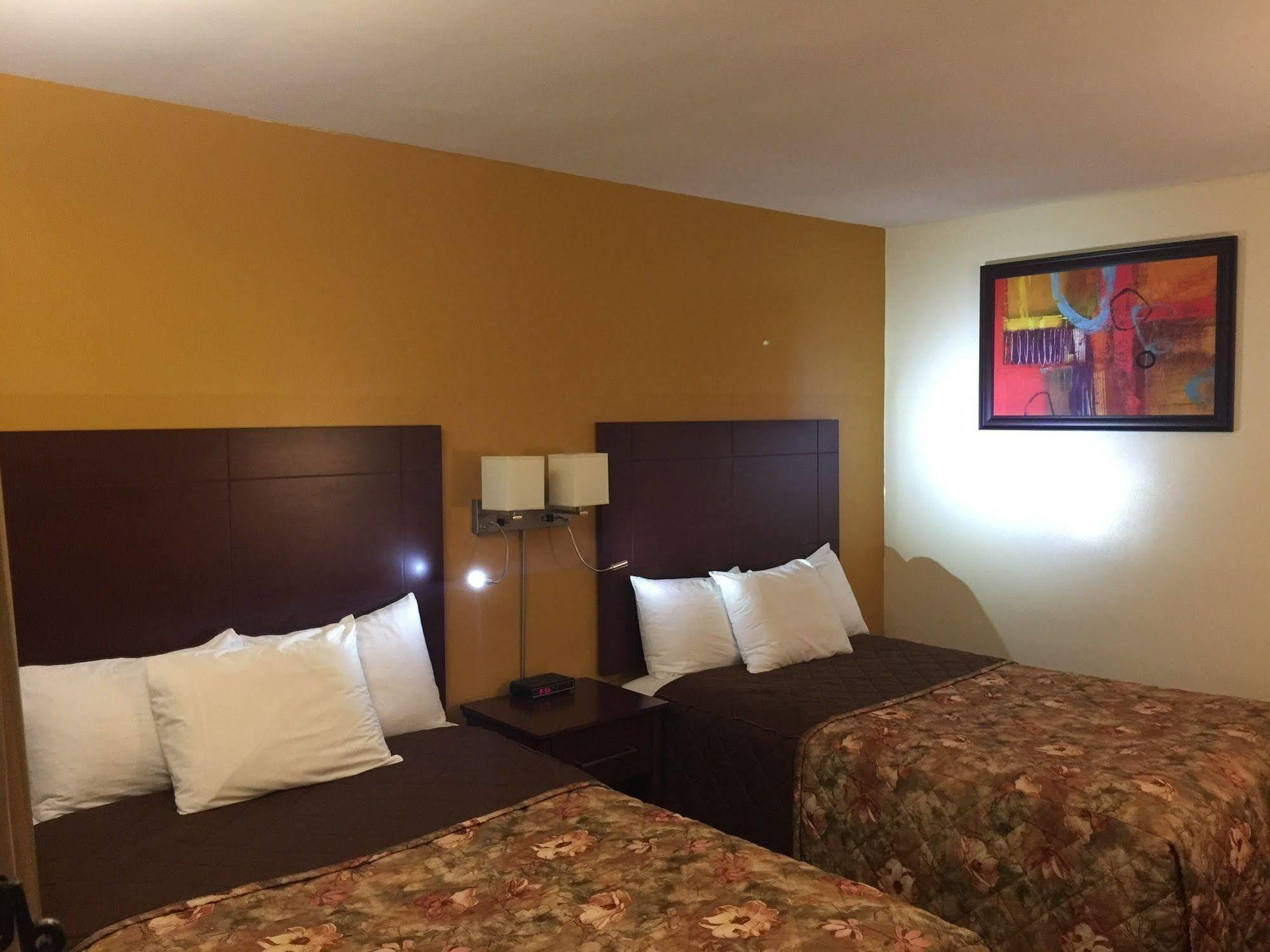 Tweed Park Place Motel & Suites מראה חיצוני תמונה